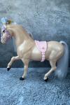 Mattel - Barbie - Barbie as The Princess and the Pauper - Royal Carriage - Horse